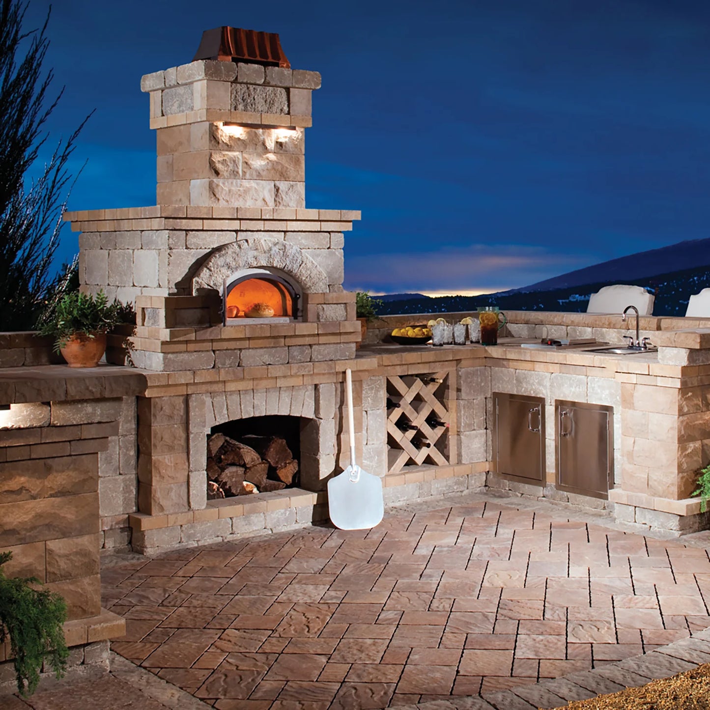 Chicago Brick Oven
The CBO 750 DIY KIT (Residential Outdoor)(Wood Fired)