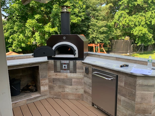 Chicago Brick Oven - The CBO 750 HYBRID Without Skirt (Gas & Wood fired)